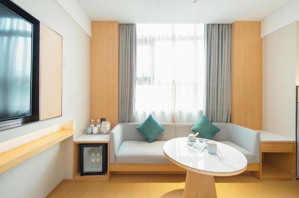 Ji Hotel Xi'An Dayanta Exterior photo