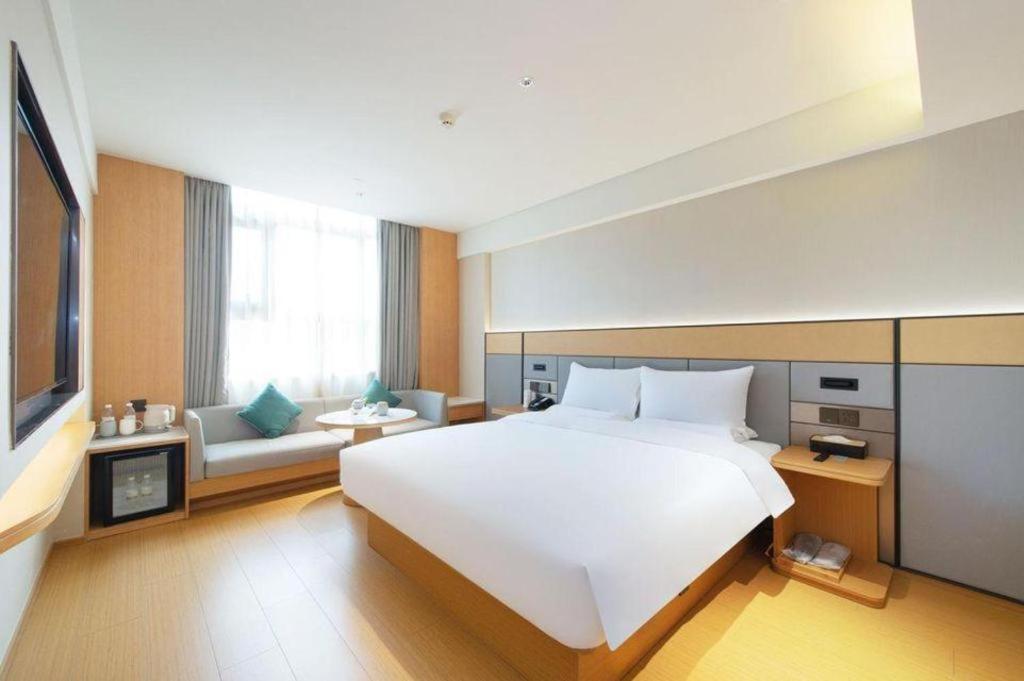 Ji Hotel Xi'An Dayanta Exterior photo